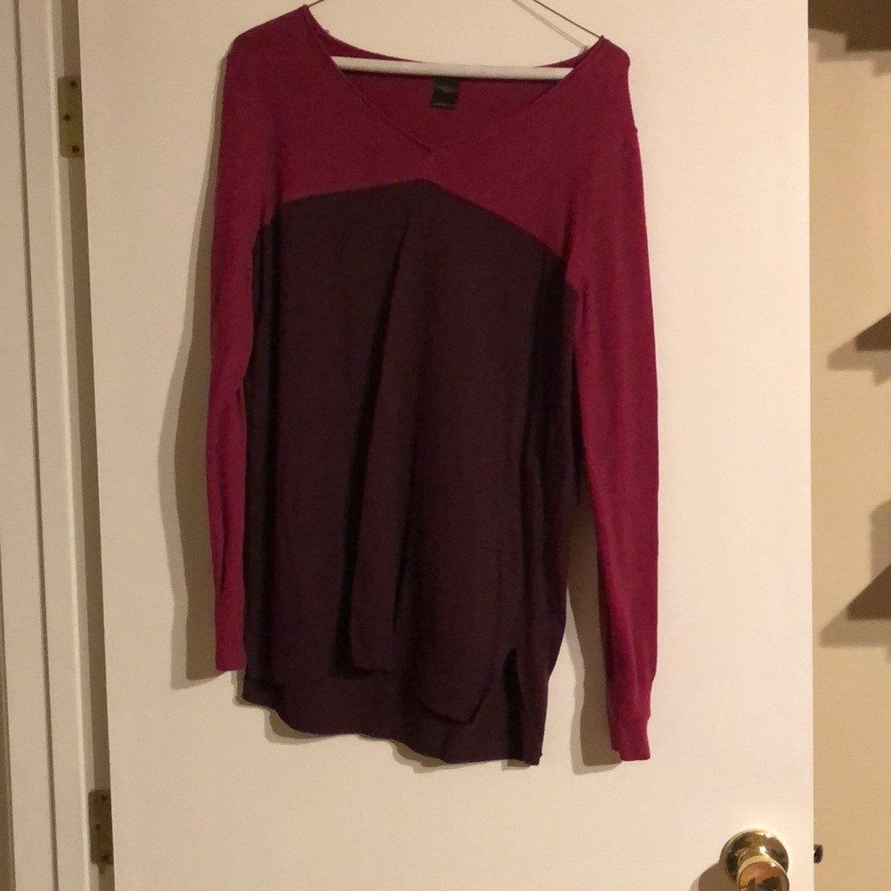 Ann Taylor V-neck sweater